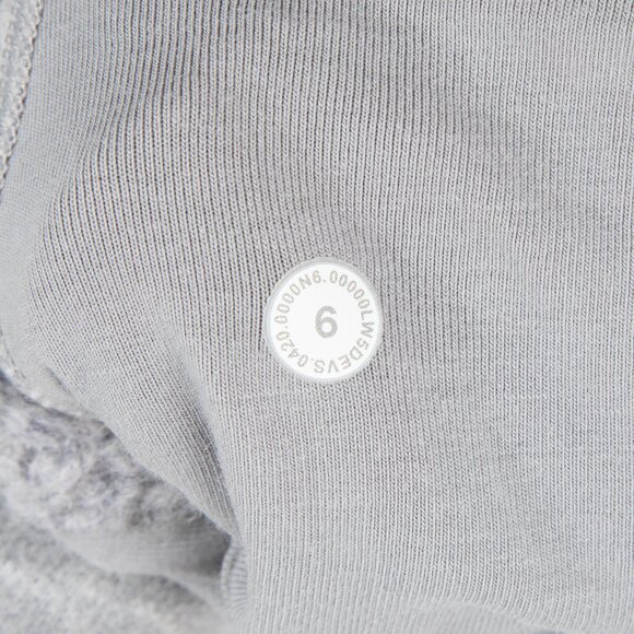 LIKE NEW lululemon athletica Scuba Jogger Sherpa Stripe - Picture 9 of 9